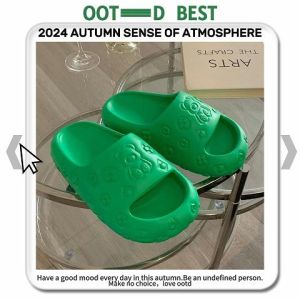 QDshop รองเท้าแตะลายหมีน่ารัก นิ่มใส่สบายมากๆ มี 4 สีให้เลือกแมทซ์เลยน๊าา เฟียสมว๊ากแม่ทันสมัยไม่ซ้ำใคร