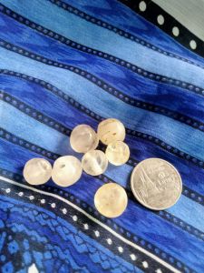 ลูกปัดโบราณแท้ ควอตซ์ใส 7 เม็ด