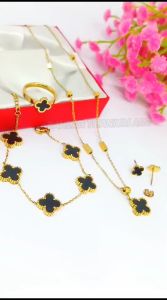 KALUNG TITANIUM BUNGA HITAM GRIGI NEW DADU ANTI LUNTUR & ANTI KARAT (COD)
