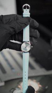 Jam Tangan Wanita Casio LTP-V002L-2B3 Silver Dial Light Blue Leather Band