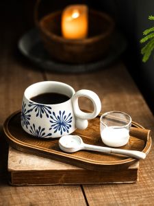 ชุดแก้วกาแฟพร้อมจานสำหรับทานเล็กในช่วงบ่าย แก้วนมเช้า แก้วหัวใจรูปดอกไม้ แก้วกาแฟ 2025 ใหม่ ความสวยงามสูงสำหรับผู้หญิง