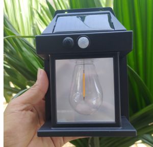 đèn năng lượng mặt trời lắp cổng tự động bật tắt khi có người đi qua cảm biến ánh sáng