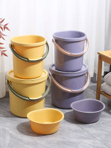 ชุดถังพลาสติกหนาสำหรับใช้ในบ้าน ถังล้างรถ ถังอาบน้ำแบบมีฝาปิด ถังตกปลาแบบพกพา ถังขนาดเล็ก อุปกรณ์ทำความสะอาดบ้าน