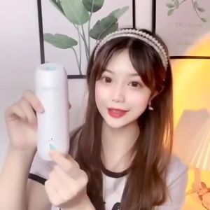 Máy phun sương tự động khử mùi Skald Ylang Máy xông tinh dầu mini Máy cấp ẩm không khí sạc USB tiện lợi tặng lọ tinh dầu