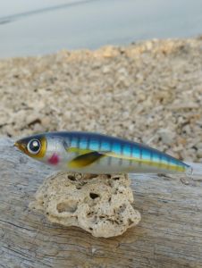 (30GR )LURE UMPAN CASTING STIKBAIT KAYU PAKE RATTEL GT BARAKUDA TENGIRI PARICI LURE