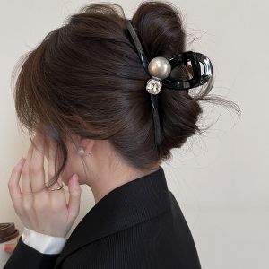 Elegant Black Pearl Shark Clamp Womens Large Hair Clip Glittering Diamond Stylish Hair Accessories Korean Style  out