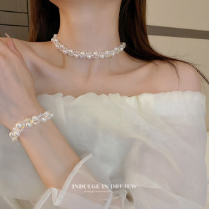 Elegant White Pearl Necklace for Women Decorative Choker Fashion Jewelry Alloy Geometric Pattern  out Korean Style