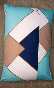 Sarung Bantal Sambungan Aesthetic