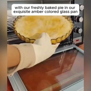 LOCAUPIN Borosilicate Glass Baking Dish Microwaveable Glassware & Silicone Heat Resistant Kitchen Gloves