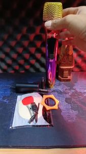 Microphone Mic Karaoke Wireless Tanpa Kabel ERRLY YF118 SINGLE / YF118S DUAL Warna CROME Rainbow Pelangi Mic Penagkap Wireless MIC Genggam ( BATERAI 18650 DAPAT DISI ULANG )