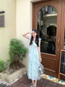 ชุดเดรสยาวผ้าชีฟองแขนกุดสไตล์นางฟ้าสีเขียวสำหรับผู้หญิงในช่วงฤดูร้อน ชุดเดรสยาวคลุมเข่าสไตล์วันหยุดแบบใหม่