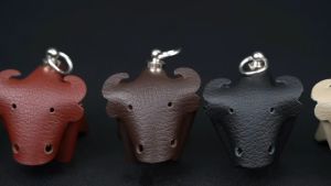 Móc Khóa Trang Trí Da Thật Hình Con Trâu LEALUX BUFFALO KEYCHAIN