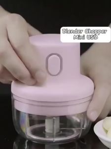 Chopper Mini Blender Multifungsi Portable Elektrik USB Rechargeable KB010