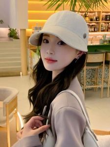 หมวกทรงปากเป็ดแบบกว้างสำหรับผู้หญิงในฤดูใบไม้ผลิและฤดูใบไม้ร่วง ทรงหน้ามน ป้องกันแสงแดด หมวกตกปลา สไตล์ Ouyi ทรงปากเป็ด