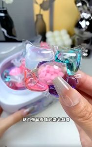 NEW 5 In 1 Laundry Beads + Fragrance Booster Scent Beads 50pcs/FREE⚠️ Handle Box 现货伪体香全新5腔洗衣凝珠