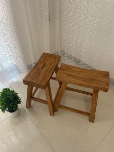 Old Elm Ingot Stool Solid Wood Short Stool Shoe Changing Stool Lying Stool For Home Square Stool Bar Stool Dining Stool Saddle Stool