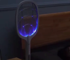 Mosquito Rocket Killer 5 Years Warranty 3000V High Voltage Safe Double Mesh Indoor Outdoor Use Mosquito Swatter Rechargeable