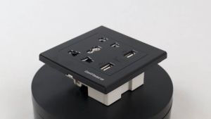 Stop Kontak Taffware Universal Socket UK EU US dan 2 Port USB 2.1A - Y1-001 hitam