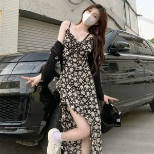 French Style Slim Fit Floral Strap Dress