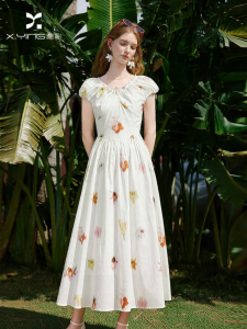 XIANGYING | French Style V-Neck Waist-Cinched Cotton Dress