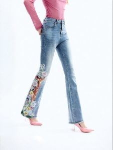 Juicy Couture | New Sequin Embroidery Flare Hem Jeans