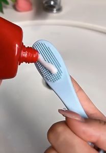 Azza Queen Acc Sikat Pembersih Komedo Silikon / Cleaning Pad Brush Black Head / Stick Jari Sikat Silikon / Sikat Penghilang Komedo / penghilang komedo hidung