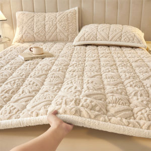 Thick Thermal Flannel Bed Pad