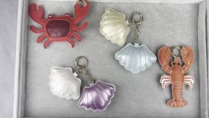 Y2K Stylish PU Leather Beach Style Keychain Cute Sea Animal Bag Charm Leather Lobster/Crab/Seashell Purse Accessory