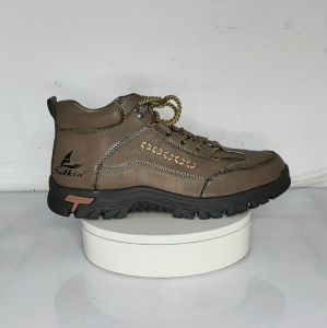 Prelesty Sepatu Boots Pria Tinggi Hiking Sports Gunung Olahraga Casual Kerja Santai