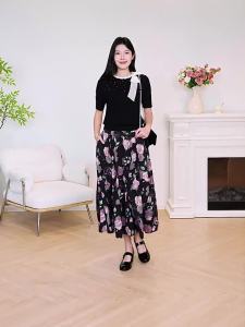Koradior | Elegant Rose Print A-line Skirt