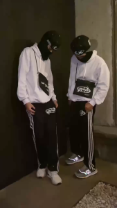 LXNTX Tas selempang Slingbag pria Black Free sticker