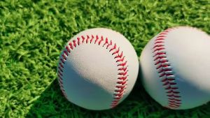 Baseball Sports Themed 2.5-2.8in Foam Squeeze Balls for Stress and Anxiety Relief Stress Balls Bulk Baseball Party Favors and Decoration Improve Grip and Dexterity Professional Softball Training White ChildrenS Baseball MenS Practice Team Game Ball