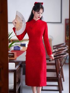 Elegant Long Sleeve Frock Coat Red Velvet Fleece Lined Wedding Guest Dress for Women Returning Home after Marriage