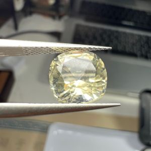 3855U-ĐÁ MẶT TRĂNG VÀNG NHẠT labaradorite  ( THIÊN NHIÊN ) KHÔNG XỬ LÝ