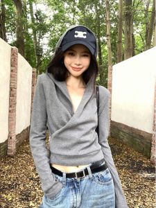 American Retro Hooded Unique Sweatshirt Womens Fall and Winter New Arrival Silm Short Cross V-neck Chic Gray Small Top