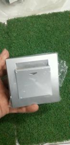KB31EKT - Thẻ chìa khóa khách sạn Vivace 16A 240V nhôm bạc