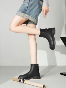 Josiny | Slimming Versatile Ankle Boots