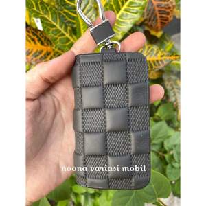 Dompet STNK Gantungan Kunci Mobil motif kotak kotak