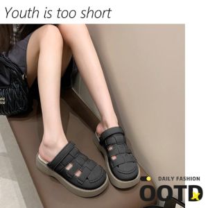 QZshop กดด่วน รองเท้าแฟชั่นเข้าใหม่ สายมินิมอลต้องมี รุ่นนี้เลย สีสวยคุมโทนแมทช์ ง่ายมาก ราคาไม่แรง ต้องมีแล้วนะ