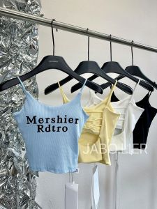 เสื้อกั๊กสายเดี่ยวแขนกุดพิมพ์ลายตัวอักษรสไตล์เกาหลีสำหรับผู้หญิงในช่วงฤดูร้อนปี 2025 เสื้อผ้าทำงานทรงเข้ารูปแบบสั้น