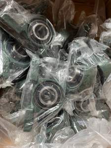 Gối đỡ vòng bi UCP 207 bạc đạn rùa lỗ 35