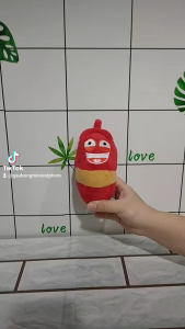 GẤU BÔNG SÂU LARVA ĐỎ CHÚ CÚN CON MẶT XỆ VẢI MỊN DỄ THƯƠNG