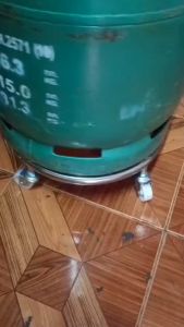 ที่รองถังแก๊ส ล้อรองถังแก็ส ที่รองมีล้ออเนกค์ประสงค์