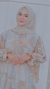 Gamis Jumbo Terbaru Yasmina Bahan Ceruty Full Furing Kancing Aktif LD 120 Gamis Lebaran 2025 Viral