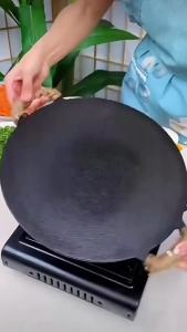 Winnereco แพนเค้กแพนแพนเค้กรอบแพนเค้กกระทะพร้อมด้ามจับเหล็กหล่อกระทะแพนเค้กแพนสำหรับห้องครัวที่บ้าน