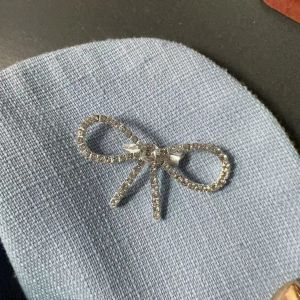 Manna New Lady Super Shiny Trendy Full Diamond Butterfly Knot Brooch Pin Skirt Decoration Clothes Accessories Elegant Fashion