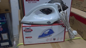 Bàn ủi khô LADOMAX HA-226 ( XÁM- ĐỎ- XANH DƯƠNG) ĐẸP - SANG- RẺ