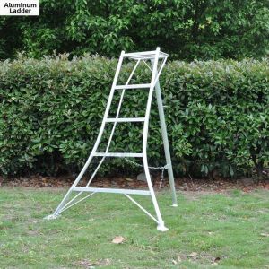 Garden Use Aluminum Triangular Ladder