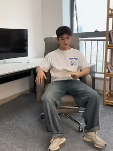 JOYBOSS เก้าอี้นั่งทำงาน เก้าอี้สำนักงาน เก้าอี้คอมพิวเตอร์ นอนได้ การออกแบบตามหลักสรีรศาสตร์ ปกป้องเอว หนัง PU สะดวกสบาย 95/110cm Office Chair