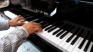 KAWAI MUSIC ORIGINAL QUALITY BL-71 PE UPRIGHT ACOUSTIC PIANO SECOND HAND ( USED UNIT ) AT HOME DECO